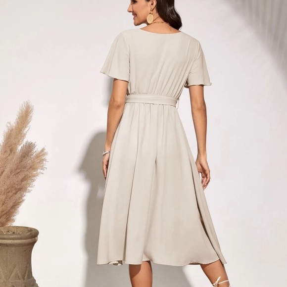 V neck flutter short sleeve faux wrap midi dress - Picture 4 of 16